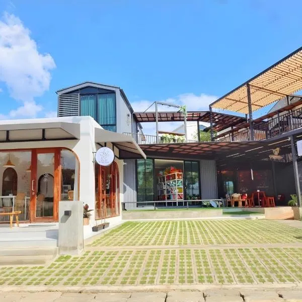 Capital O 75422 Million Pillows, hôtel à Chiang Mai