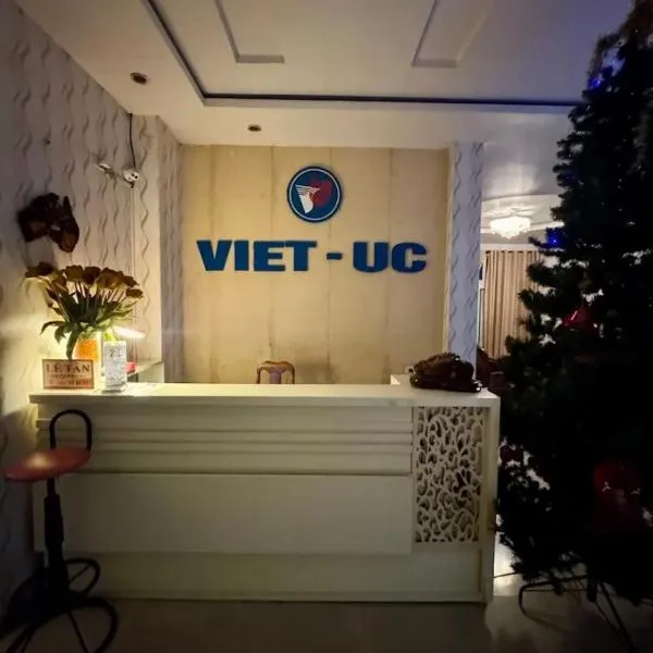 khach san viet uc, hotel v destinaci Vinh
