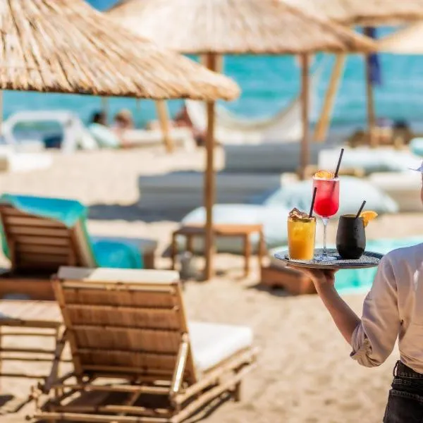 Onyx Beach Residence - Free Parking & Beach Access, ξενοδοχείο στο Sveti Vlas