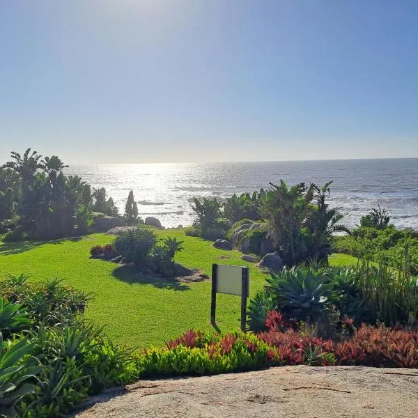 Secret Sands Glenmore Beach, hotel in Port Edward