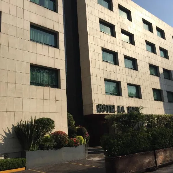 Hotel La Luna, hotel v destinaci Mexico City