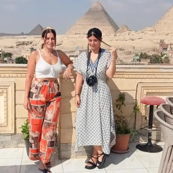 Pyramids kingdom - guest house, hotel di Kaherah