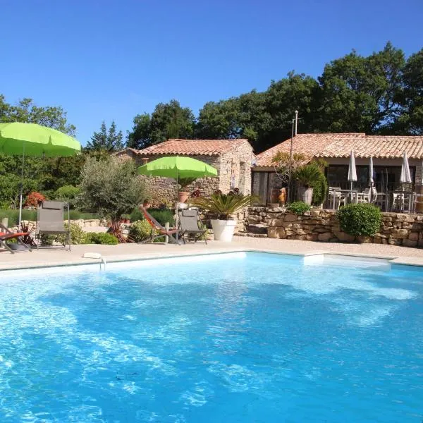 Le Hameau Fleur de Pierres , Chambre , Gite et Table d'Hôtes, hotel in Murs