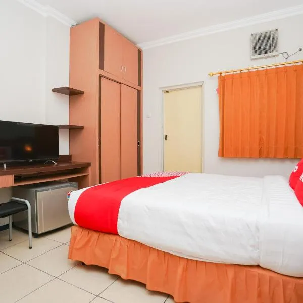 Hotel O Graha Marina, hotel in Surabaya