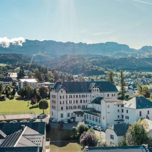 Best Western Grand Hotel de Paris & Spa, hotel em Villard-de-Lans