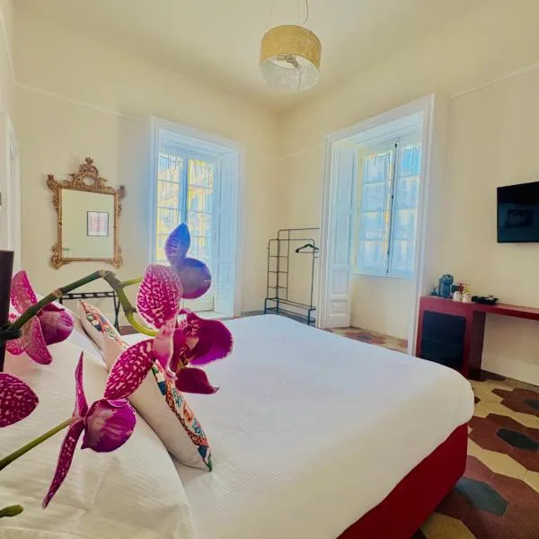 Voglia 'e turnà, hotel in Naples