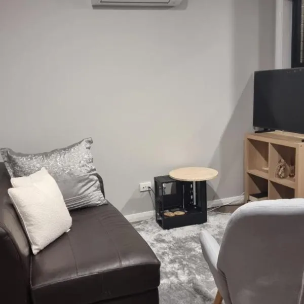 Oasis, Hotel in Dural