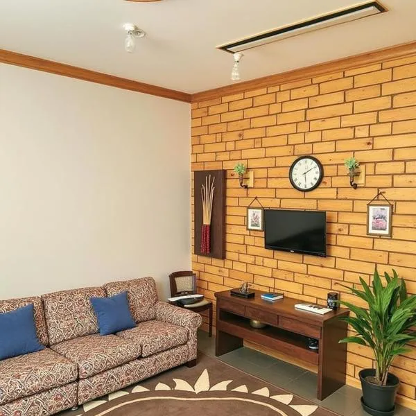 Abouzeid,s Apartments, hotel in Asyut