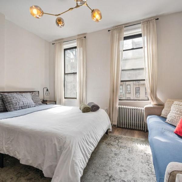 Cozy 2BR in NYC! Lenox Hill!, New York