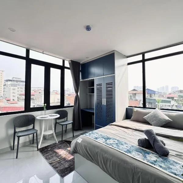 The Little Hanoi - Cool Apartment - Lakeside, hotel in Hanoi
