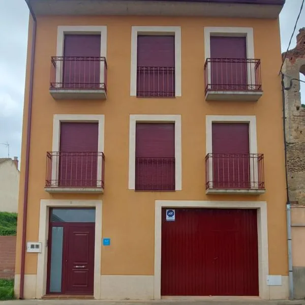 La casa de San Miguel, Hotel in Villalpando
