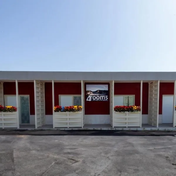 4Rooms, hotel in Pozzuoli