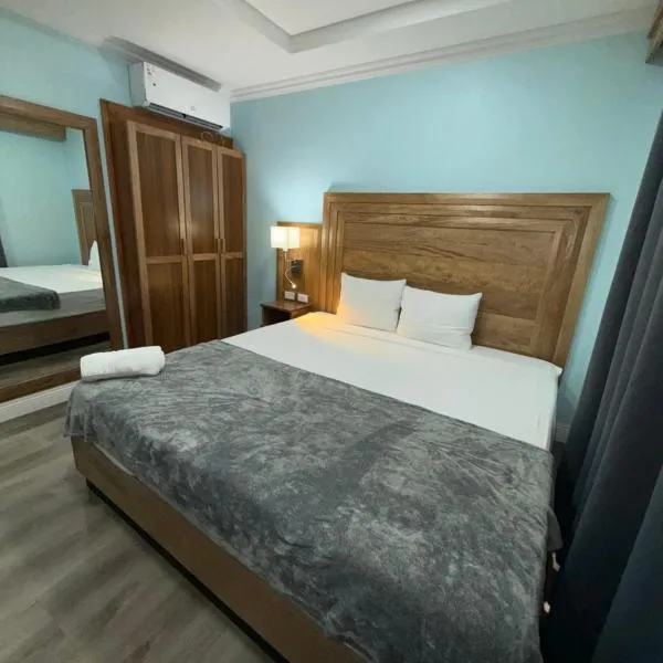 Airport Suites Hotel, hotel v destinaci Piarco