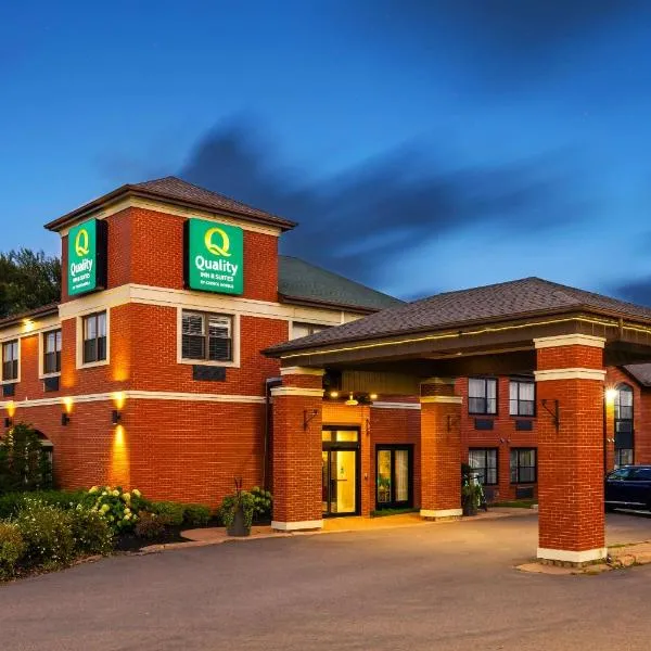 Quality Inn & Suites Garden of the Gulf, hotel en Summerside