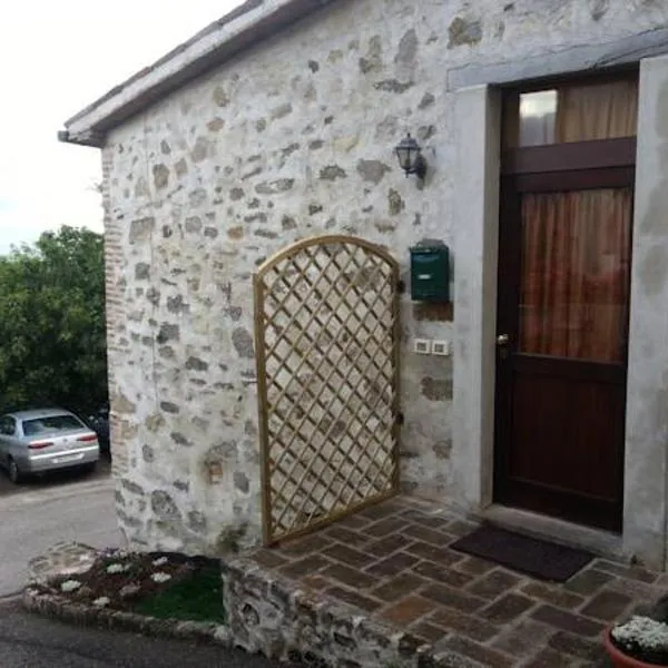 Mo.Da' Apartments, hotel v destinaci San Marino