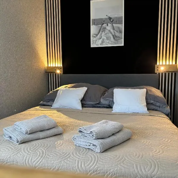 rishko resort - Lake View - Private Sauna - free Parking - 24hr Self chceck-in, hotel v destinaci Holčíkovce