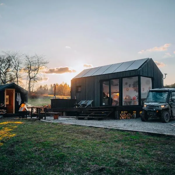 Domek na Odludziu - Tiny House, hotel in Spytkowice