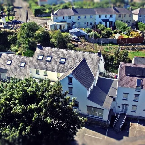 Ivybridge Guesthouse, hotel in Fishguard