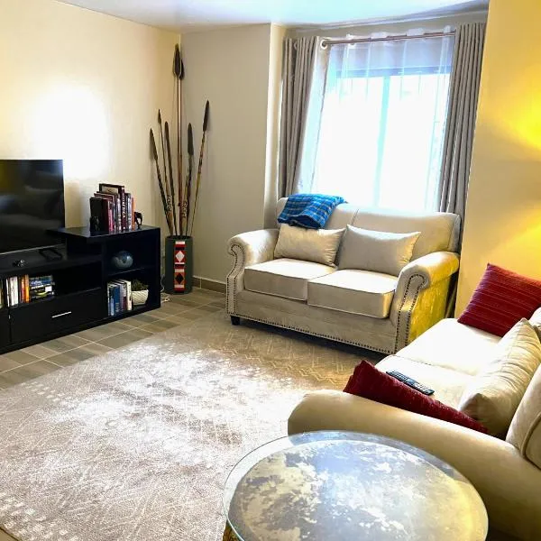 Nairobi Deluxe Apartment 15 min to JKIA, 30min to CBD, hotel v destinaci Nairobi