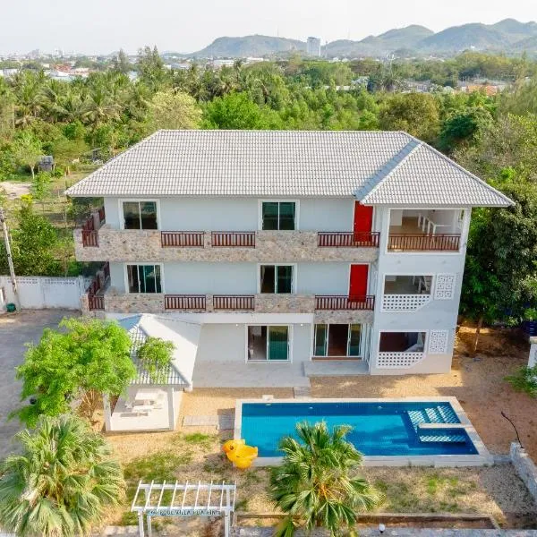 At Pool Villa Huahin – hotel w mieście Hua Hin
