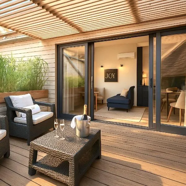 MAYA Appartements & Suites, Hotel in Cosne Cours sur Loire