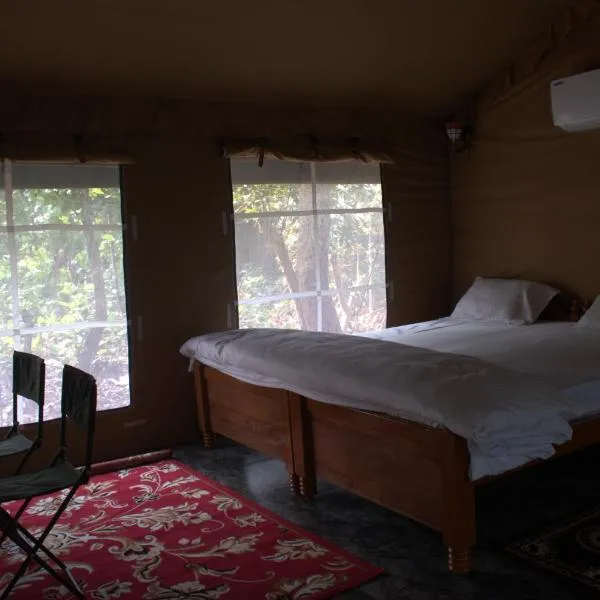 Athulyam Kanha, kanha national park, mukki gate, hotel in Khāpa