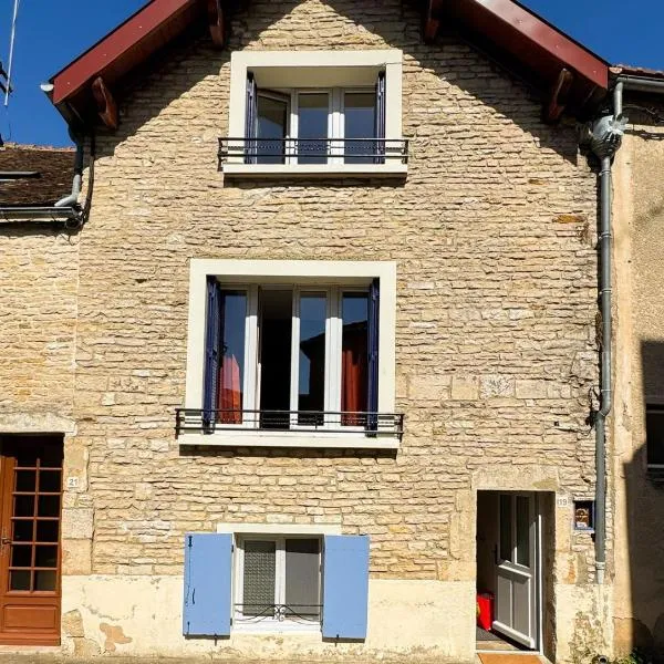 La petite maison, hotelli Noyers-sur-Sereinissä
