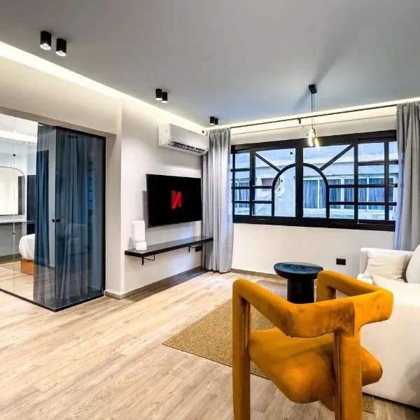 The 2 BDR Sapphire Condo 5 min to CAI Airport, hotel en El Cairo