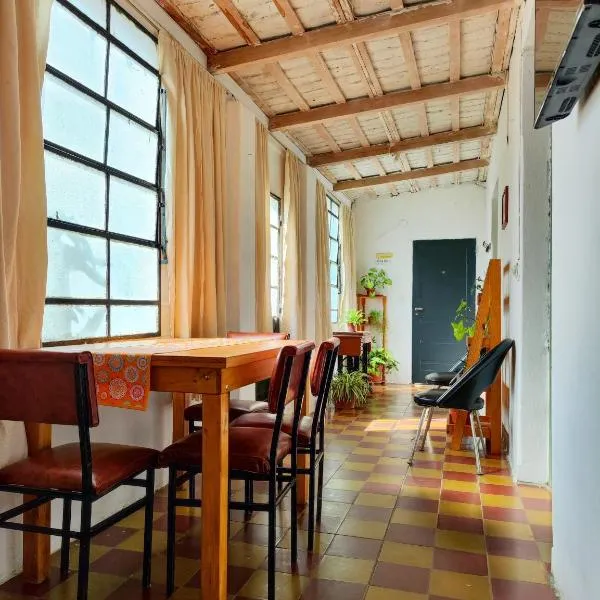 La casa de Angélica，位于瓜莱瓜伊丘的酒店