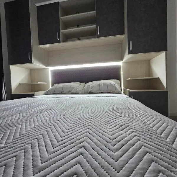 Apartament M&B, hotel in Satu Mare