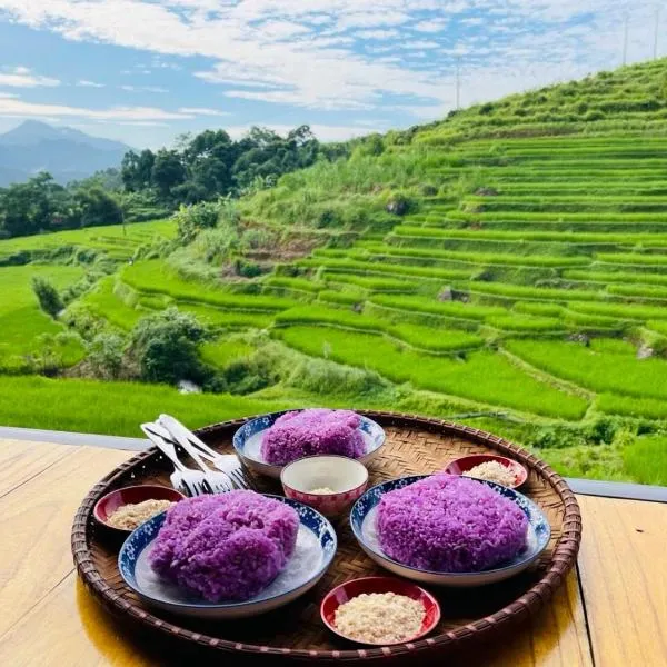 Hiếu Hương Homestay, hotel v destinaci Lũng Tiềm