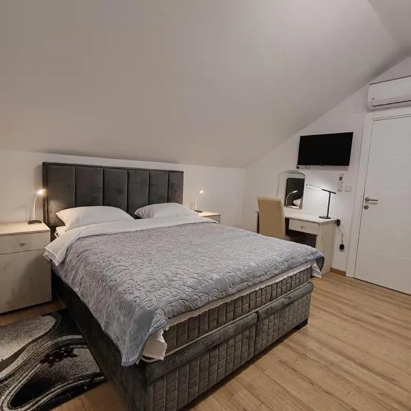 Rooms DM - Una, Hotel in Vukovar