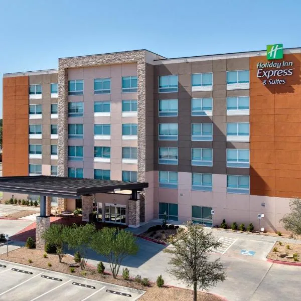Holiday Inn Express & Suites Moore by IHG，摩爾的飯店