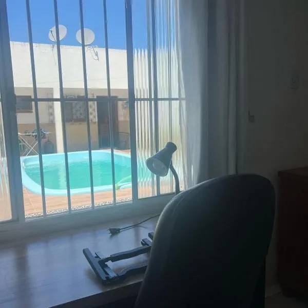 Suíte com entrada independente Pelotas, hotel in Pelotas