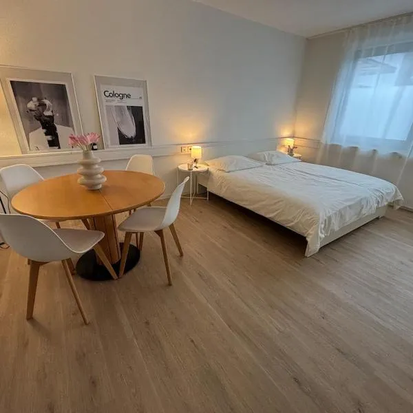 Great Location Airport Exhibition Center Downtown, hotel in Düsseldorf