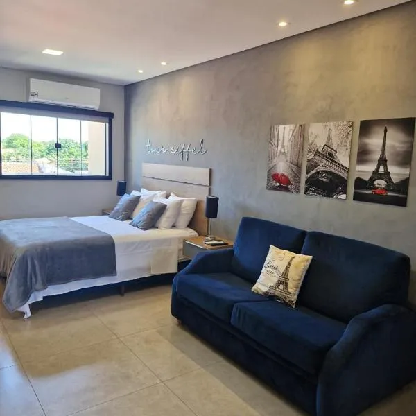 Apto Bonjour! "Torre Eiffel", hotel em Campo Grande