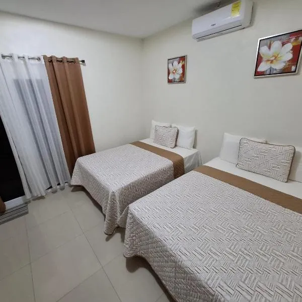 Maho's Apartamentos, hotel v destinaci Tela