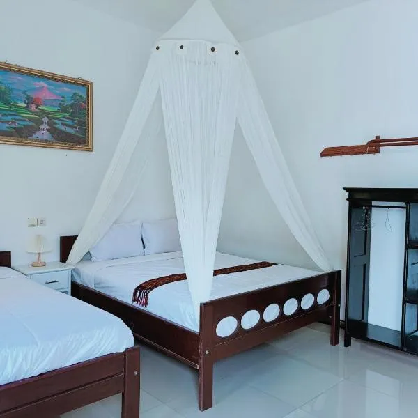 Moon view Bungalow's, hotel in Kelimutu
