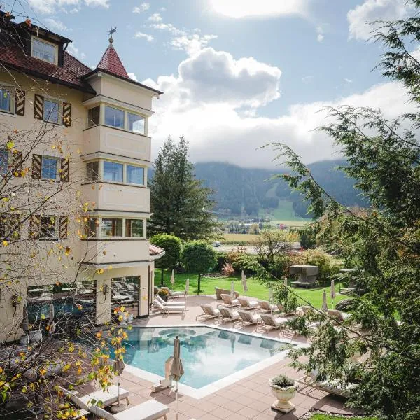 Majestic - Unique Spa Resort, hotel v Brunicu
