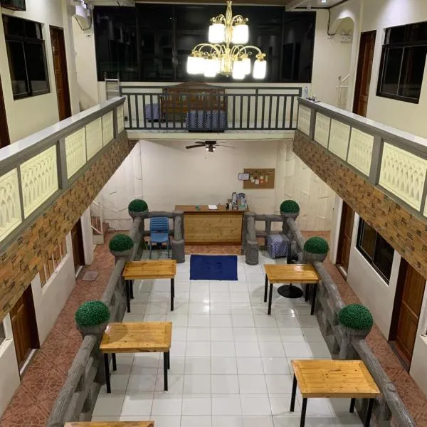 Macky's Hidden Inn, hotel v destinaci Coron