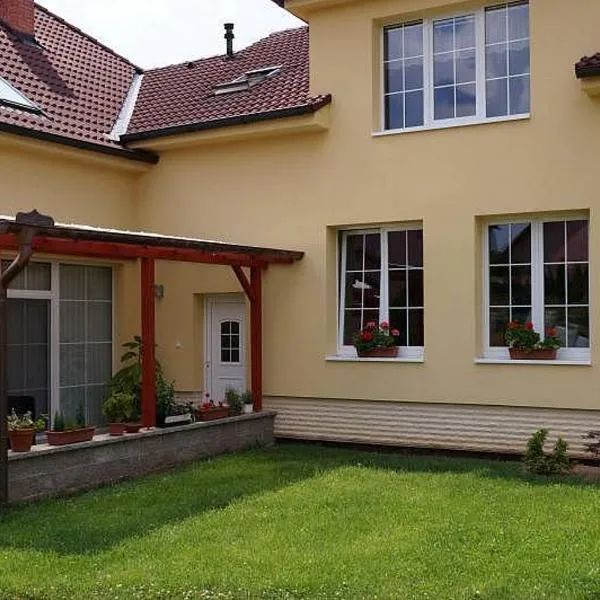 Apartmán Hartvíkovice, hotel v destinaci Hartvíkovice