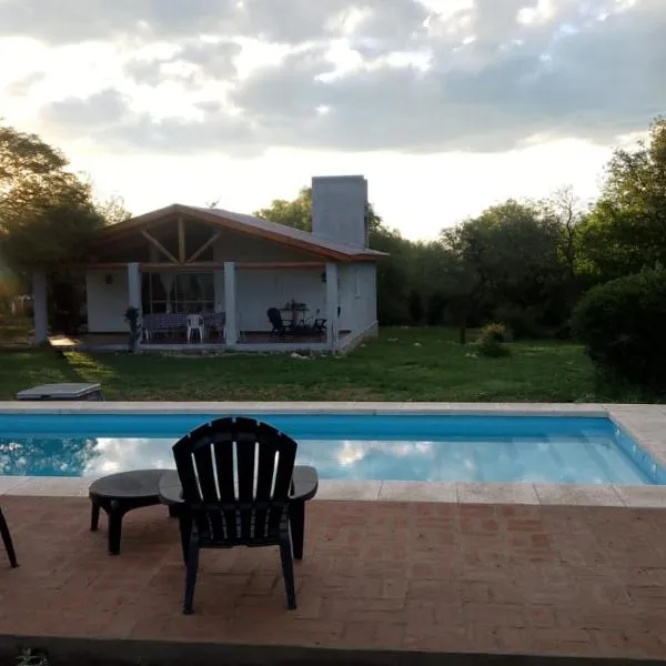 Cabaña de Emma, hotel v destinaci Villa Las Rosas