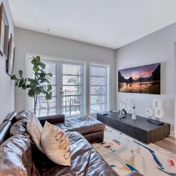 1 Best Location Cozy Apartment, hotel in Los Angeles