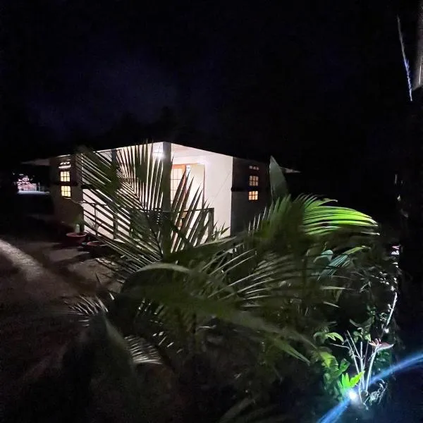 Rangiroa Guest Paradise, hotel din Avatoru