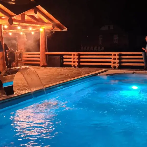 Barlogul Ursului, Hotel in Baia Mare