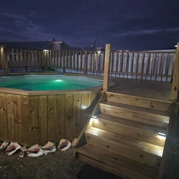 Summer Breeze Villa, ξενοδοχείο σε Lucea