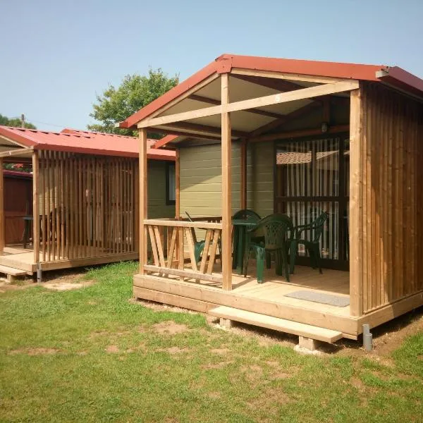 Camping Palacio de Garaña, hotel in Garaña