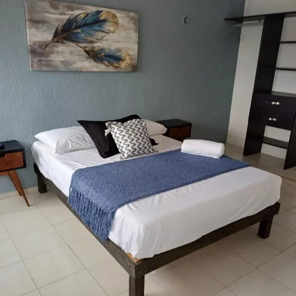 Casa Descanso Maya Con alberca privada, a 10 min del aeropuerto, khách sạn ở Mérida