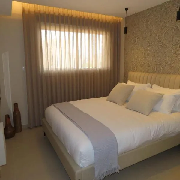 GOLDEN SAND Suite, khách sạn ở Eilat