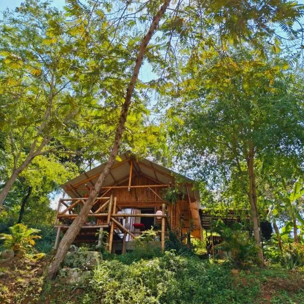 Cabaña el diviso, готель у місті Прадо